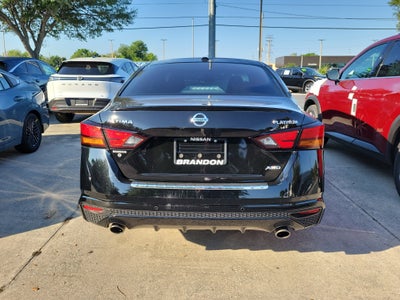 2022 Nissan Altima 2.5 Platinum