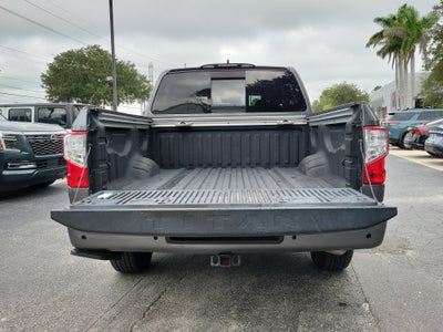 2023 Nissan Titan SV