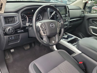2023 Nissan Titan SV