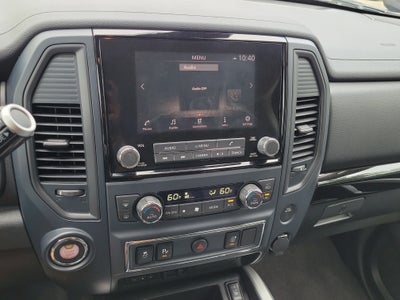 2023 Nissan Titan SV
