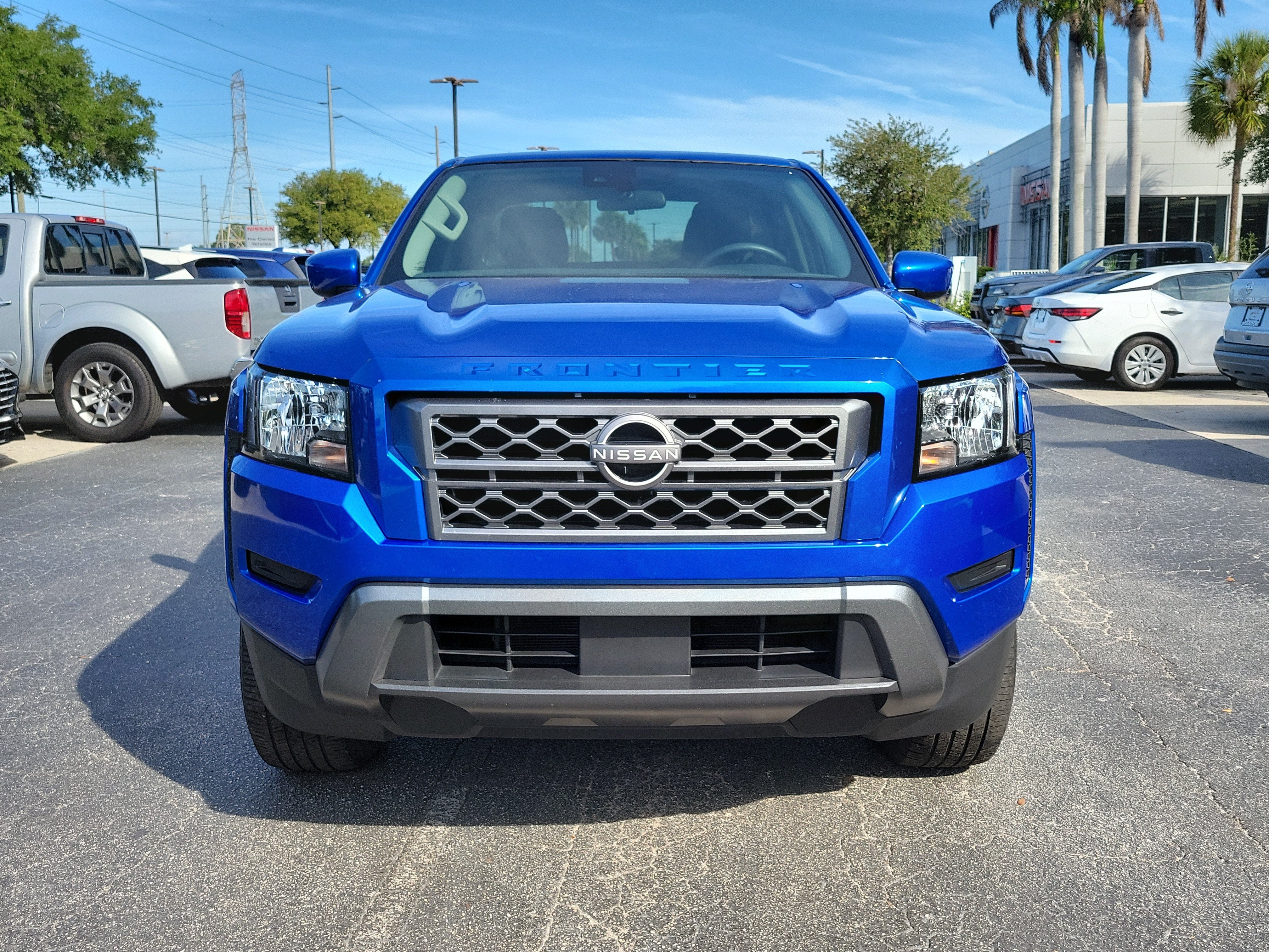 2024 Nissan Frontier SV