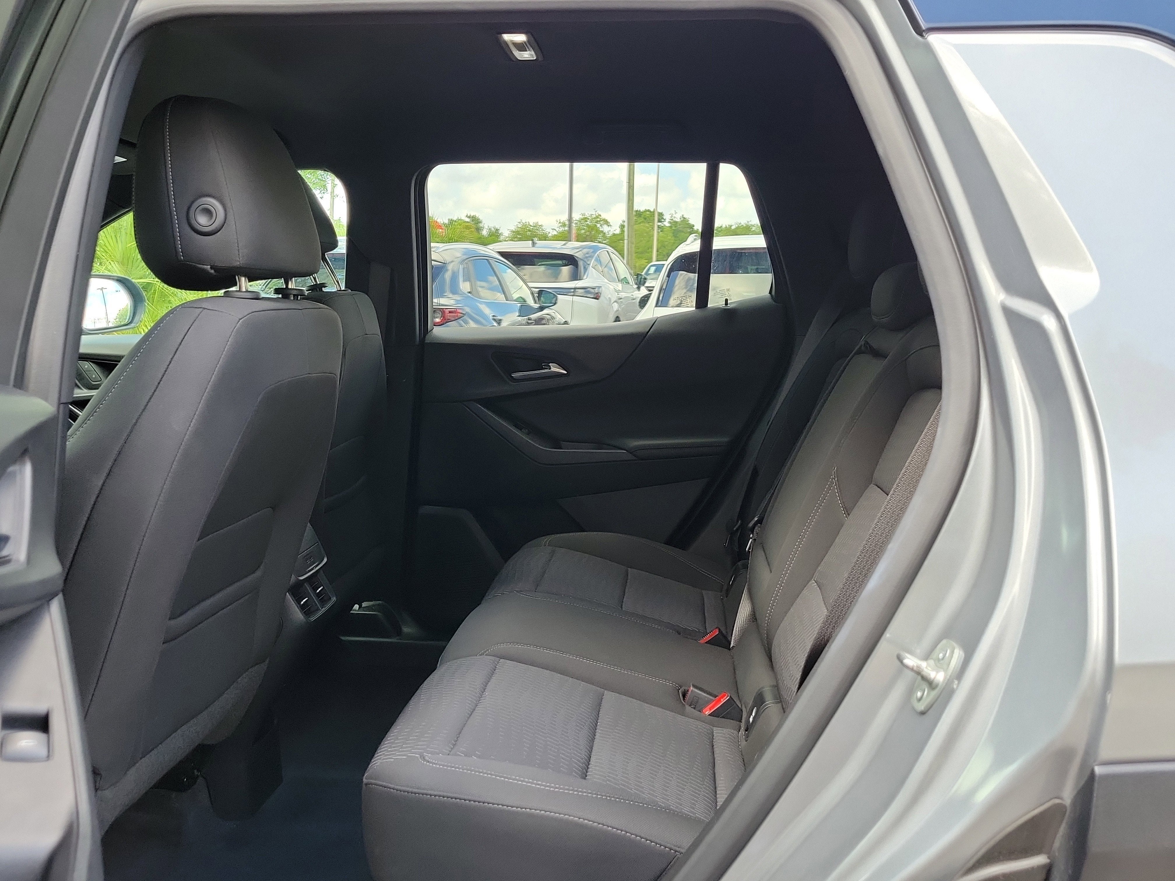 2025 Chevrolet Equinox FWD LT