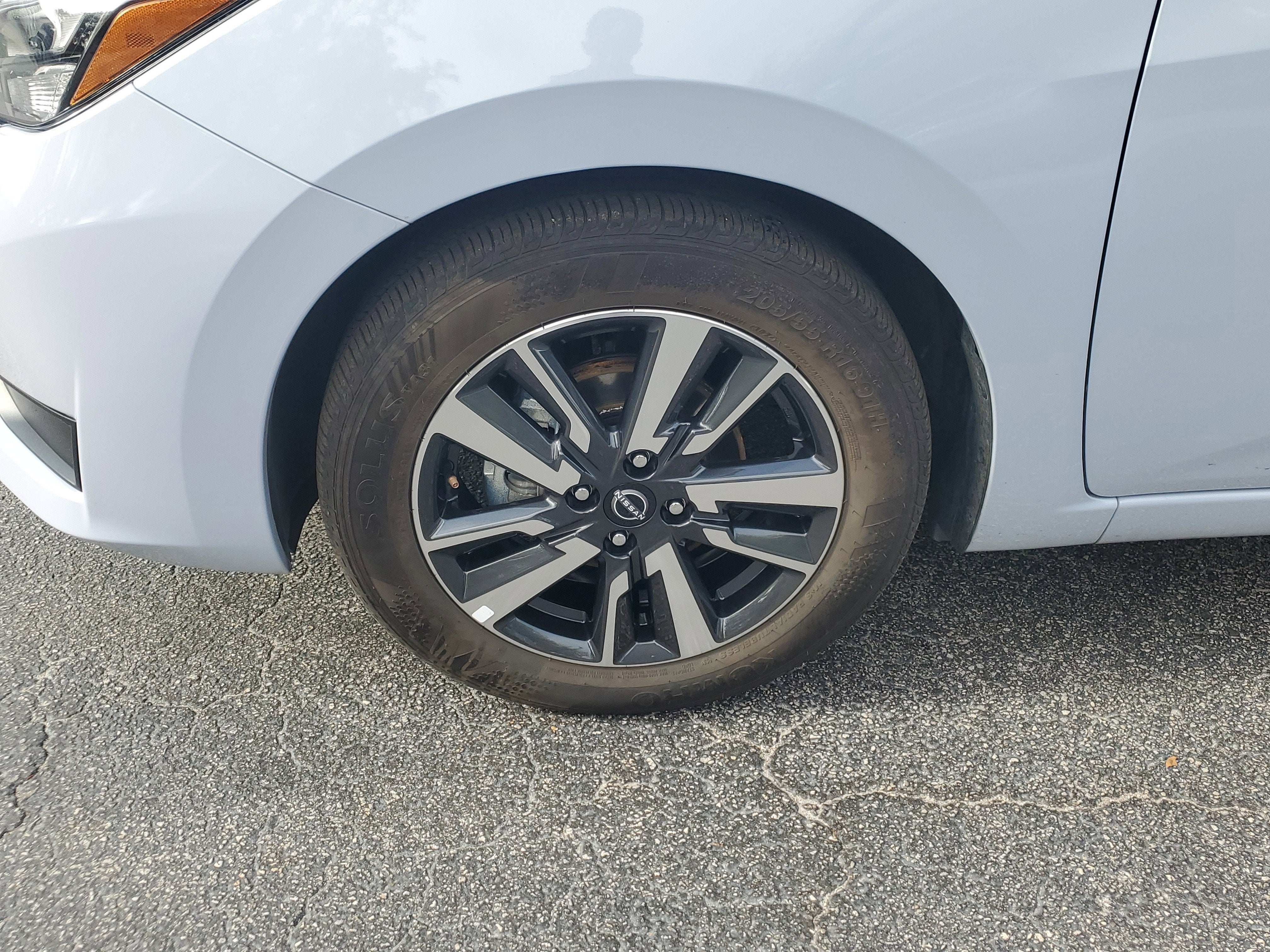 2025 Nissan Versa SV