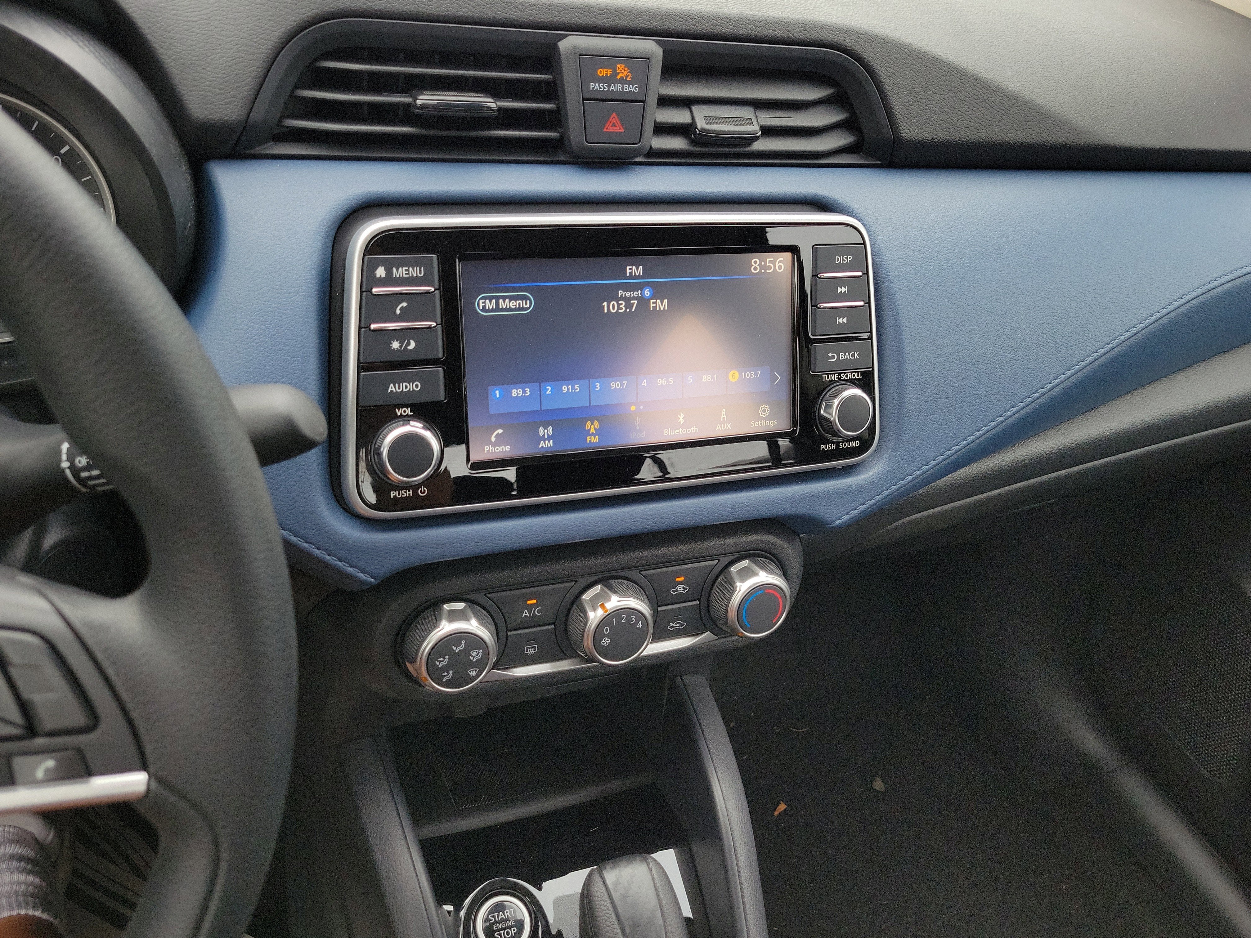 2025 Nissan Versa SV