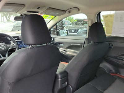 2025 Nissan Versa SR