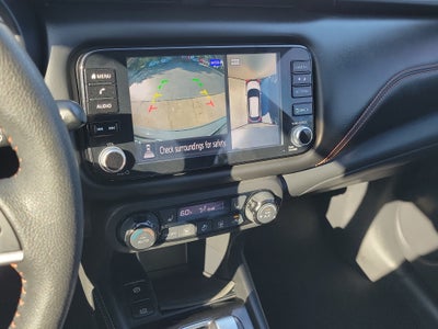 2021 Nissan Kicks SR