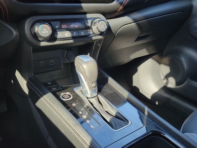 2021 Nissan Kicks SR
