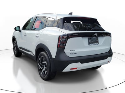 2026 Nissan Kicks SV