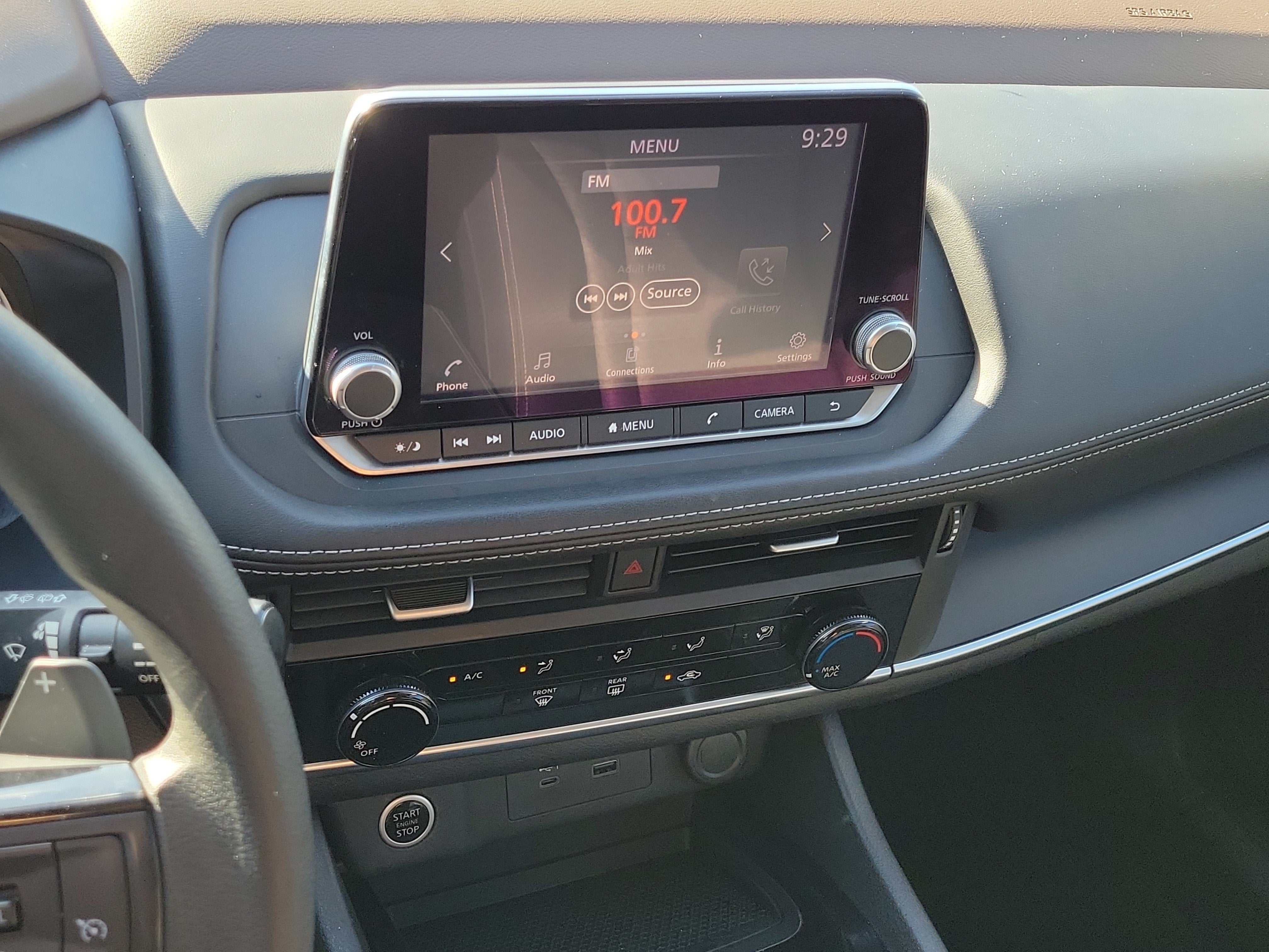 2021 Nissan Rogue S