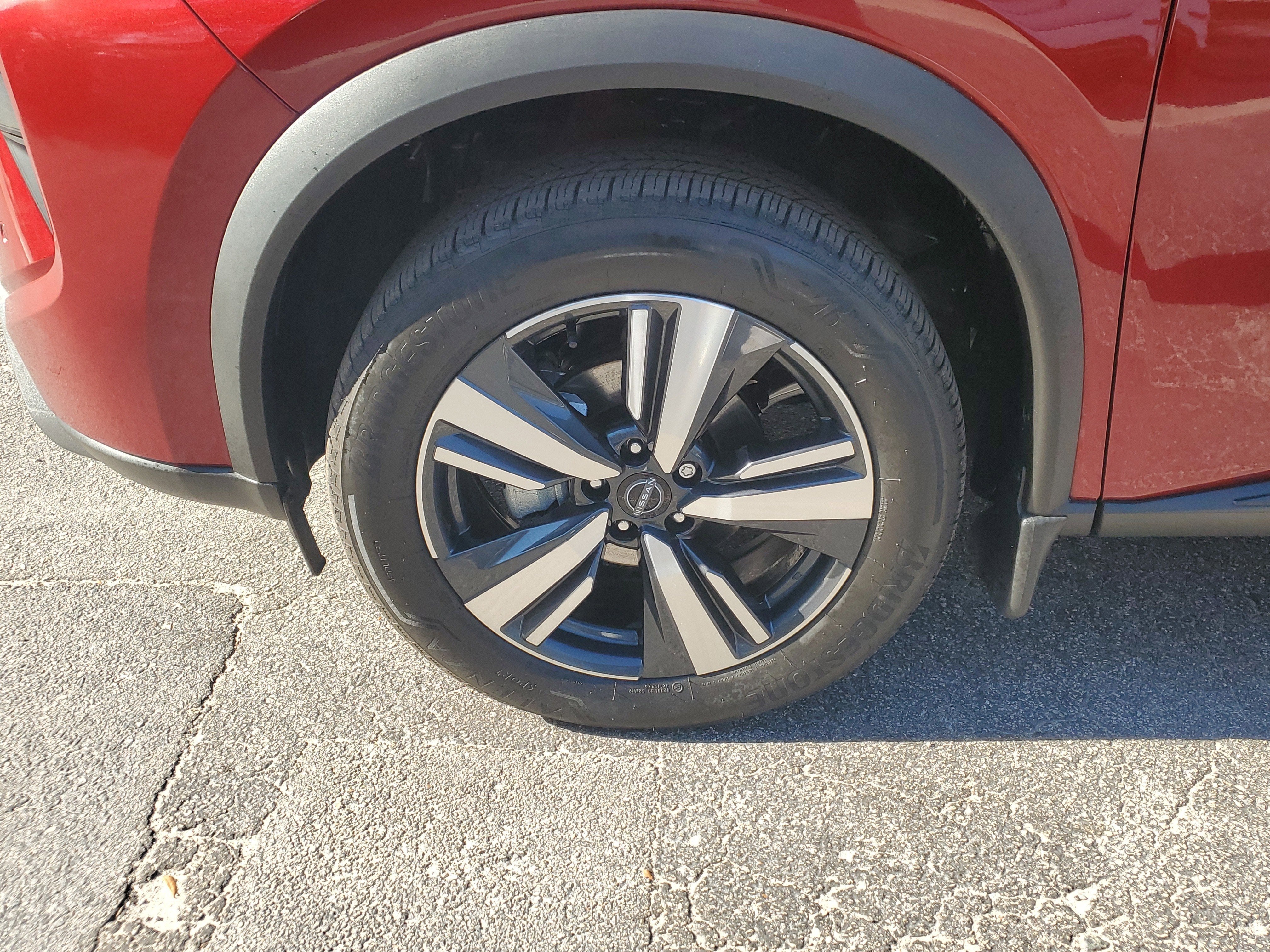 2024 Nissan Rogue SL