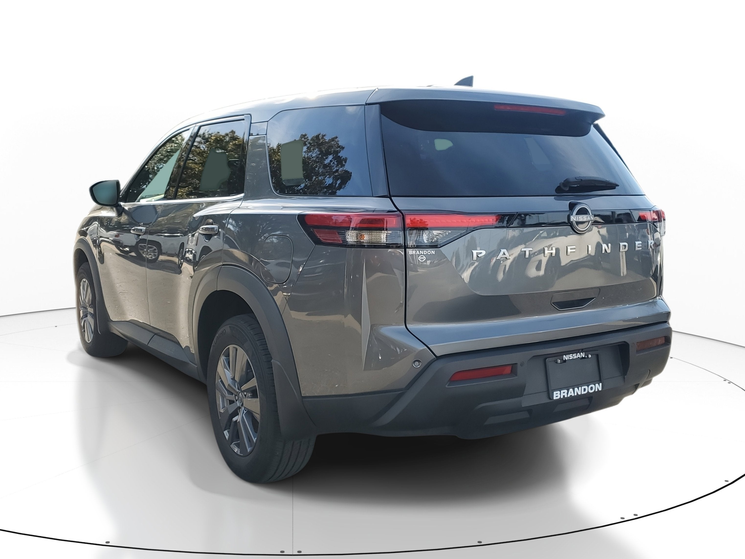 2024 Nissan Pathfinder S