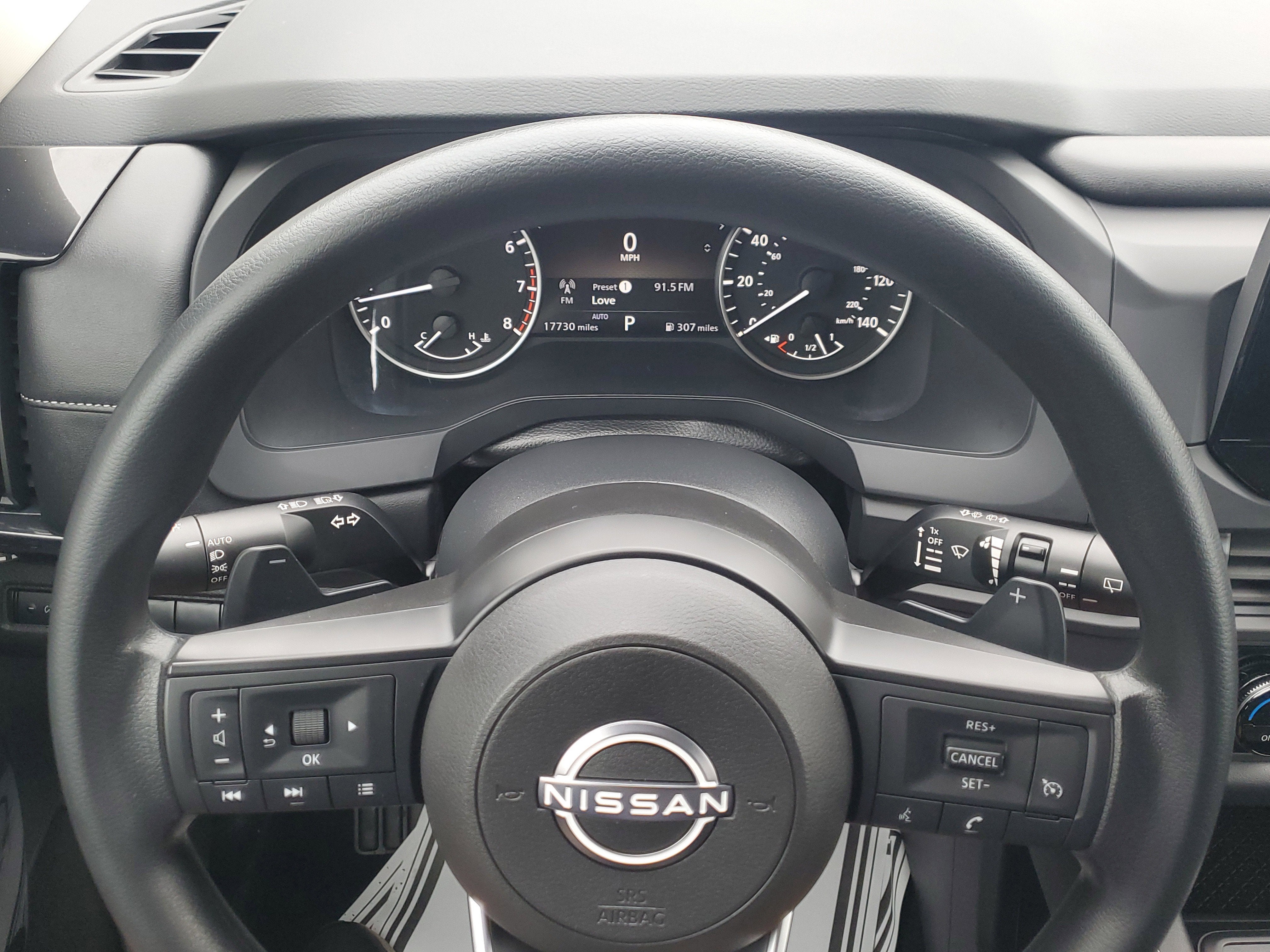 2025 Nissan Pathfinder S