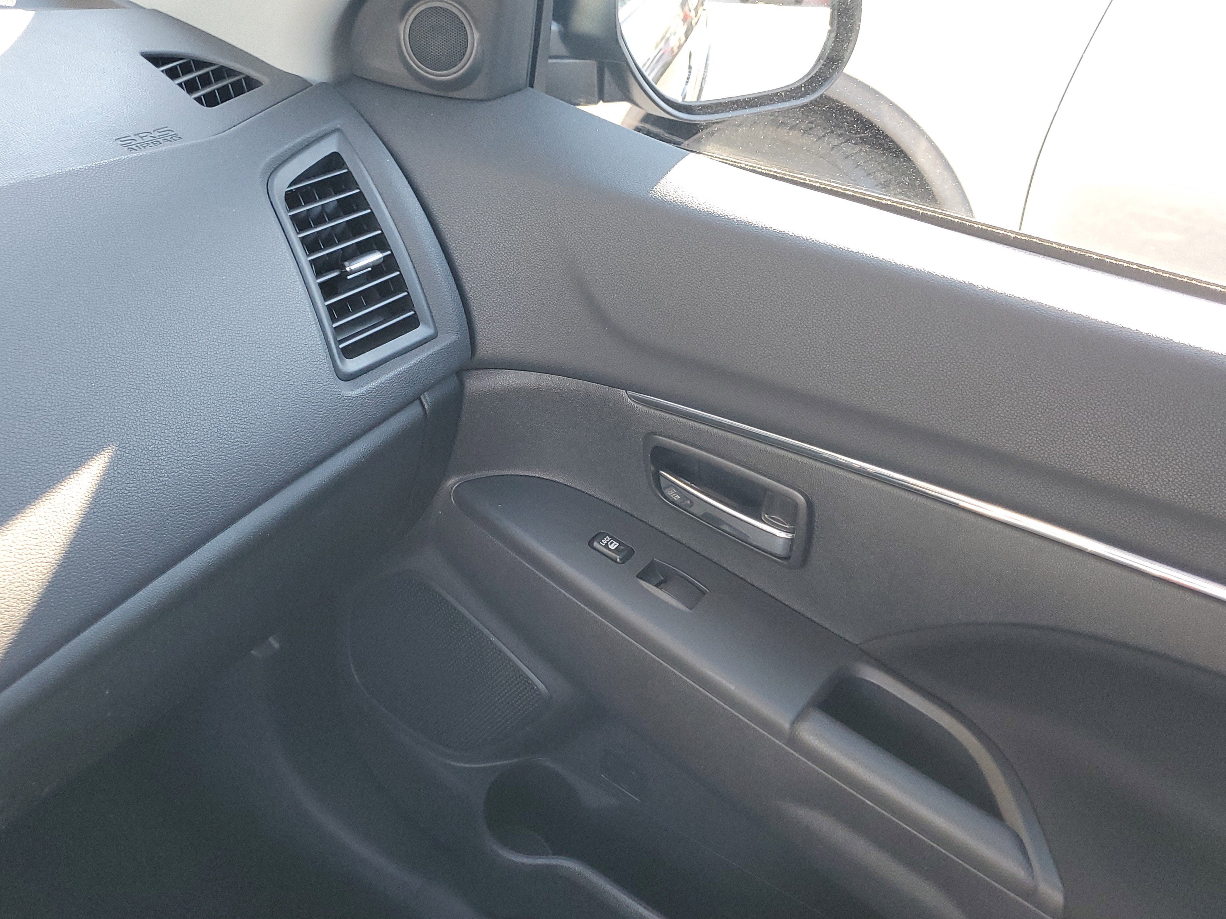 2025 Mitsubishi Outlander Sport ES