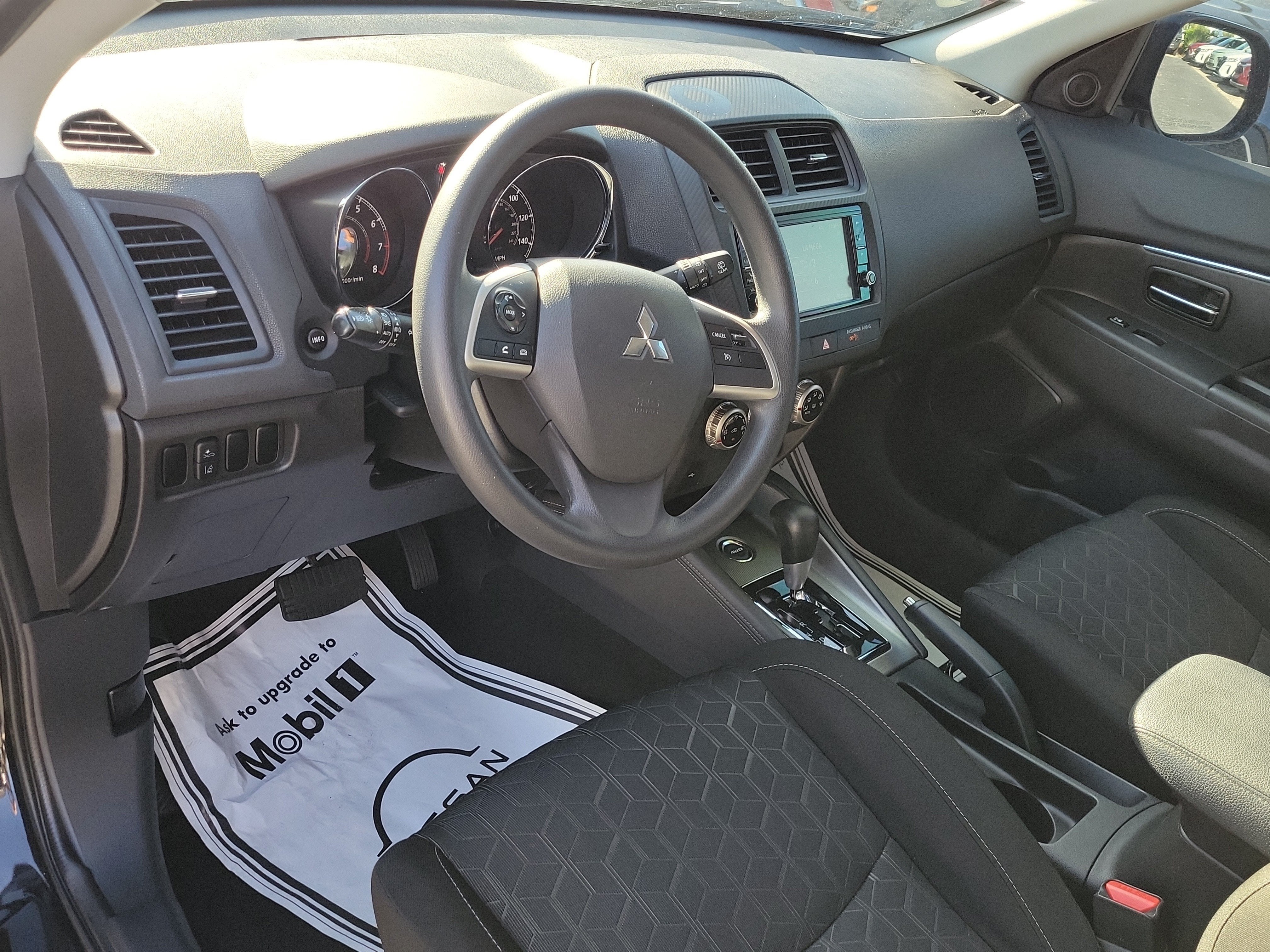 2023 Mitsubishi Outlander Sport ES