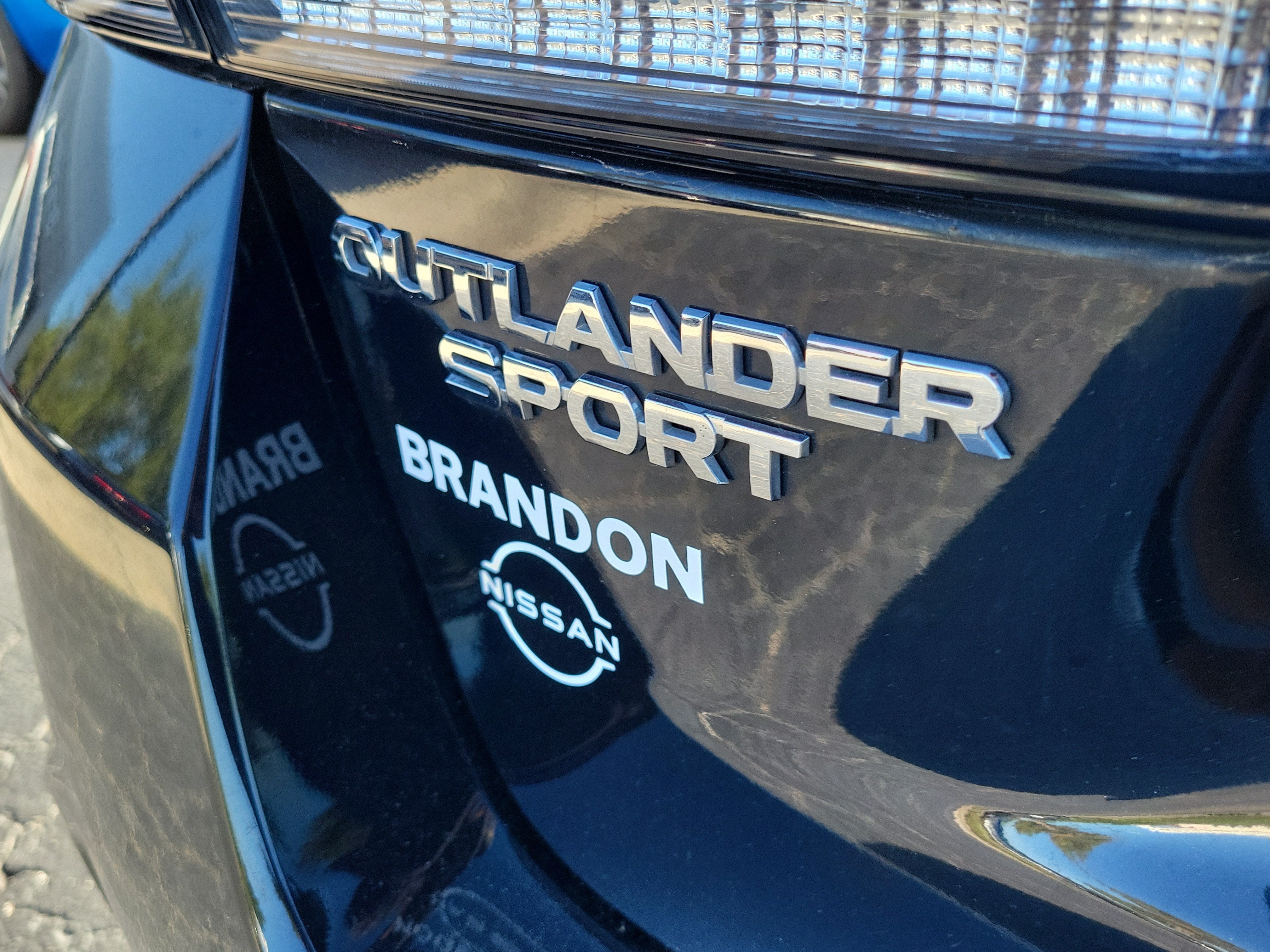 2023 Mitsubishi Outlander Sport ES