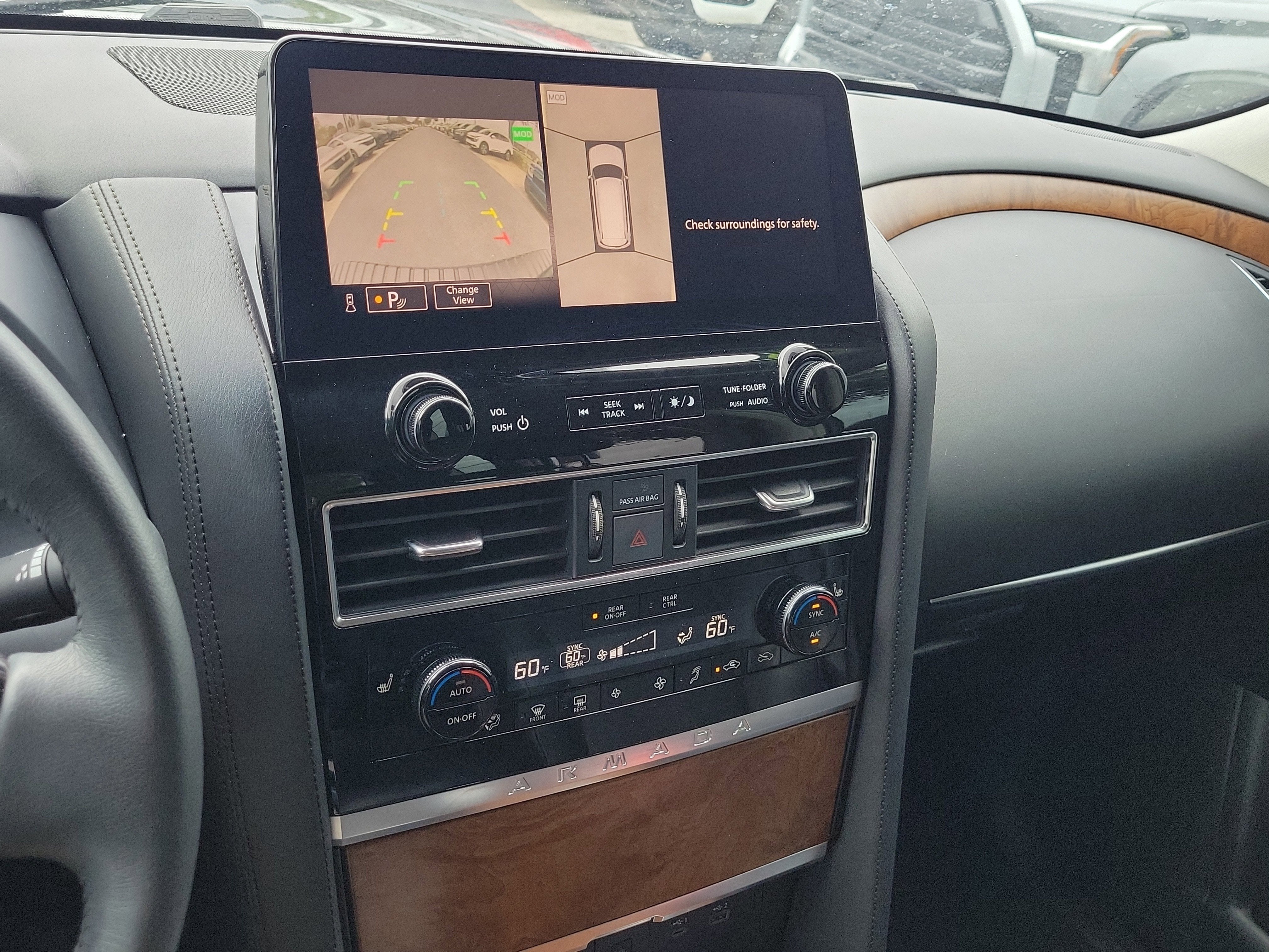 2023 Nissan Armada SL