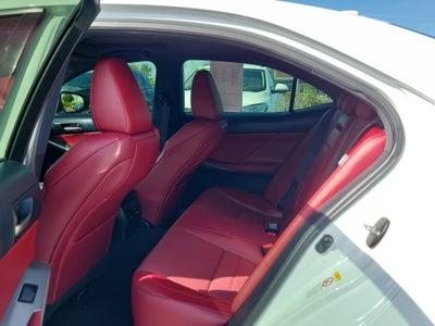 2018 Lexus IS 300