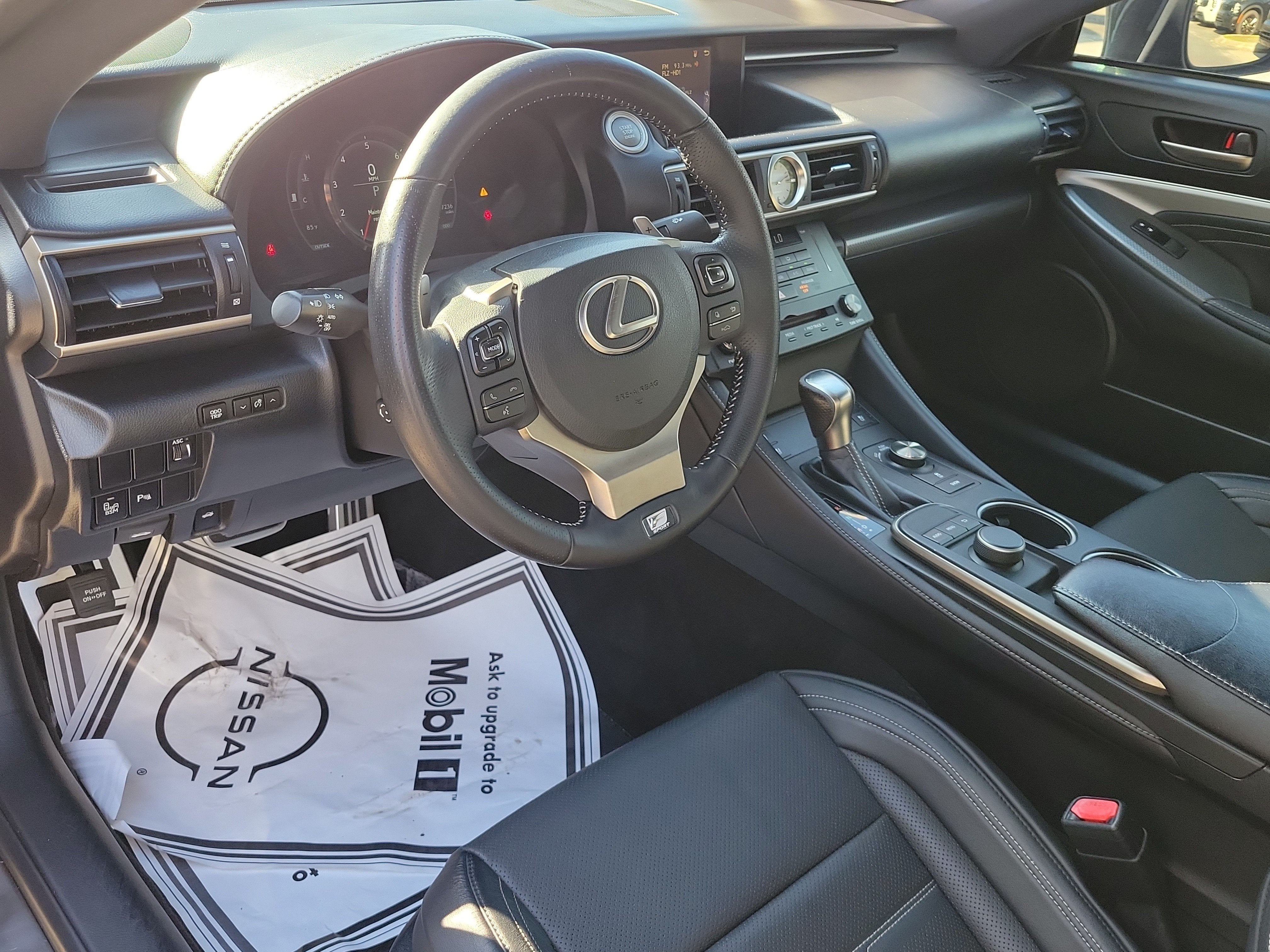 2017 Lexus RC 200t