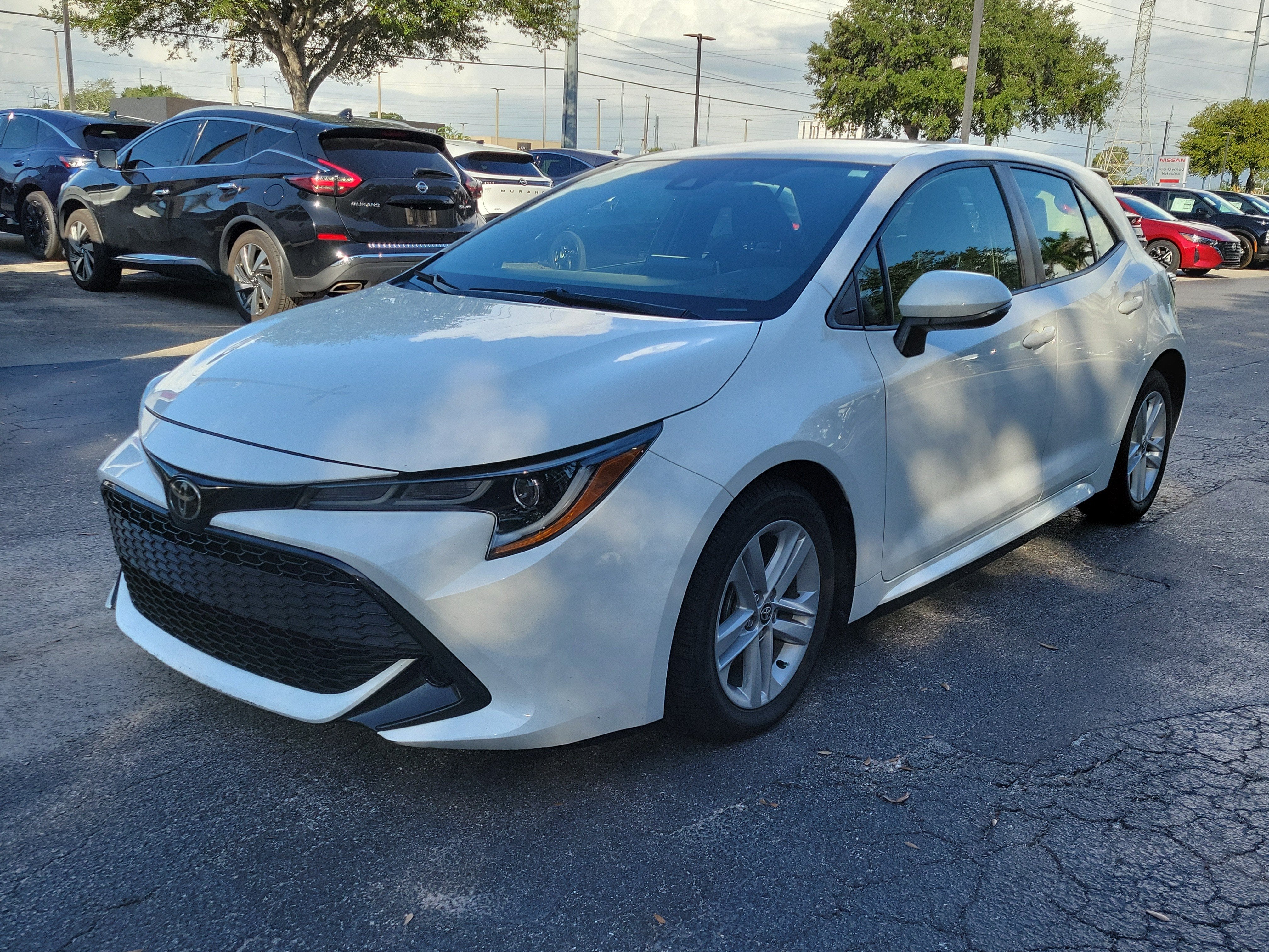 2020 Toyota Corolla Hatchback SE