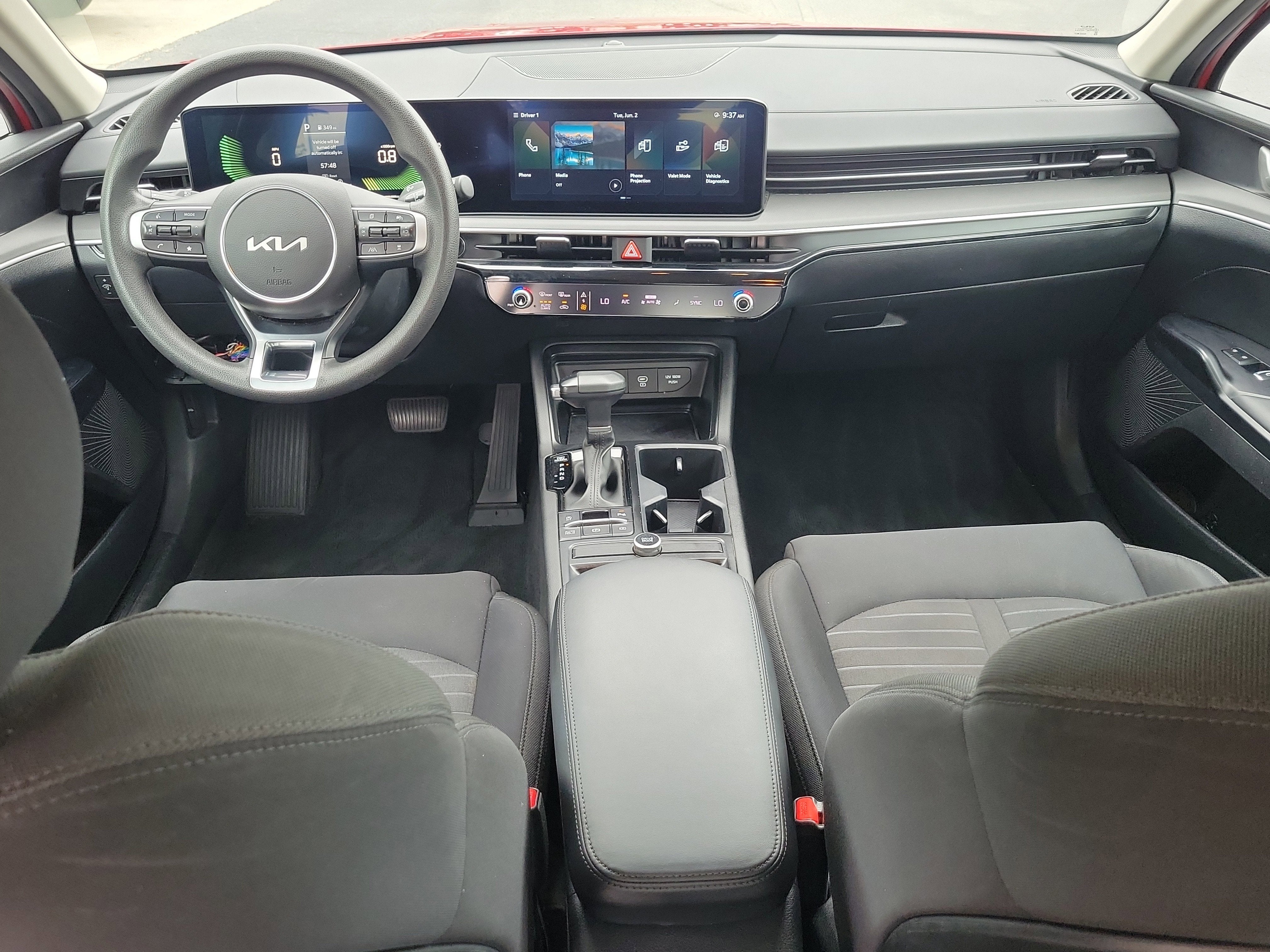 2025 Kia K5 LXS