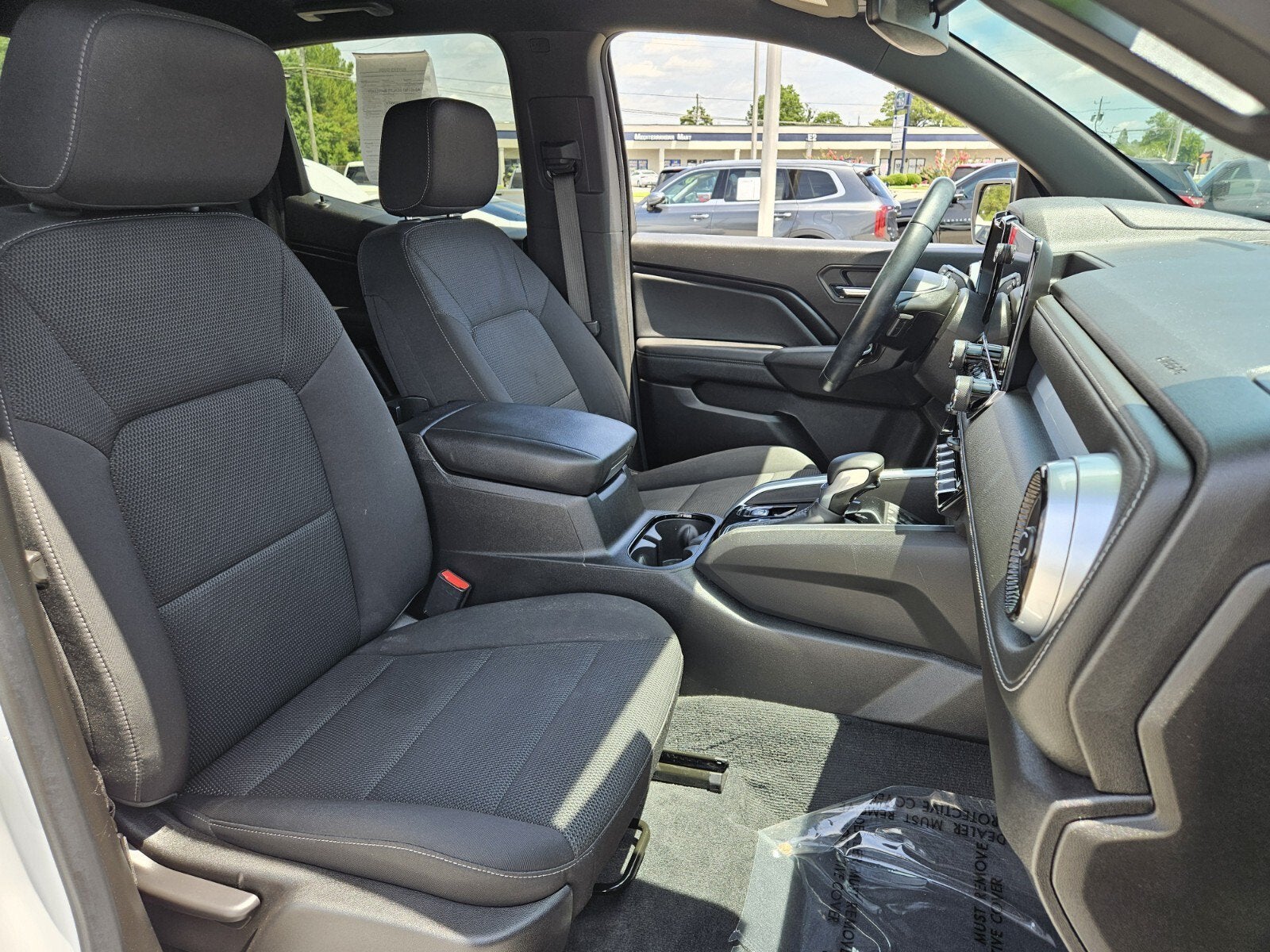 2023 Chevrolet Colorado 4WD LT
