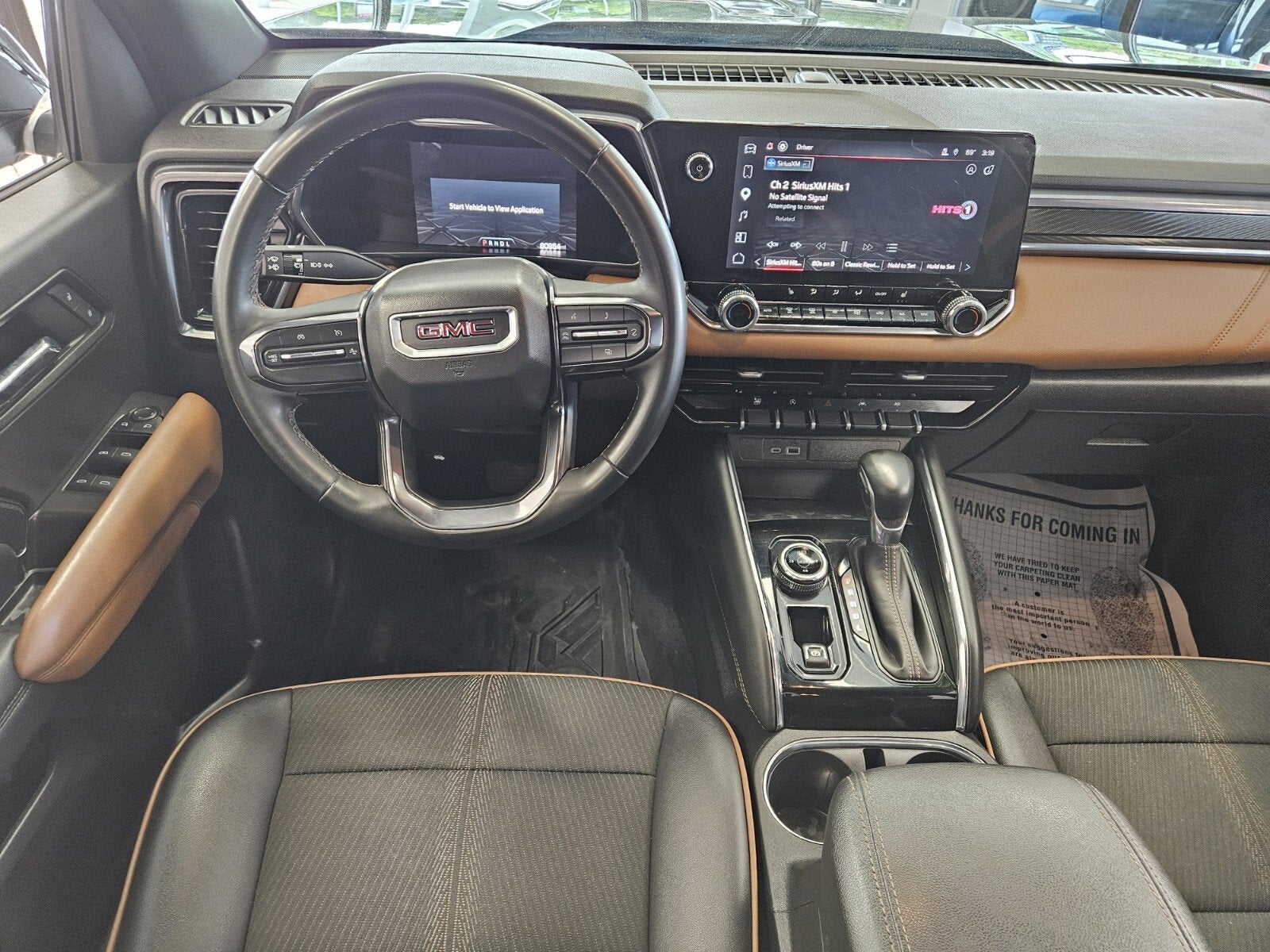 2023 GMC Canyon 4WD AT4