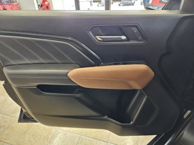 2023 GMC Canyon 4WD AT4