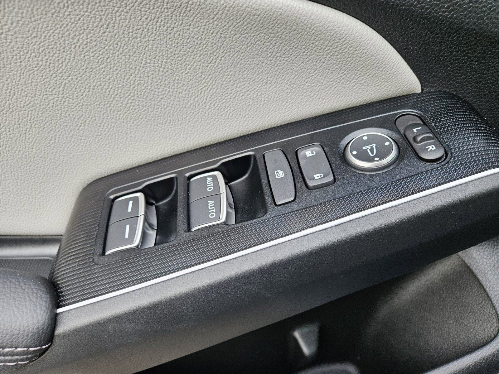 2025 Honda Civic Sedan Hybrid Sport