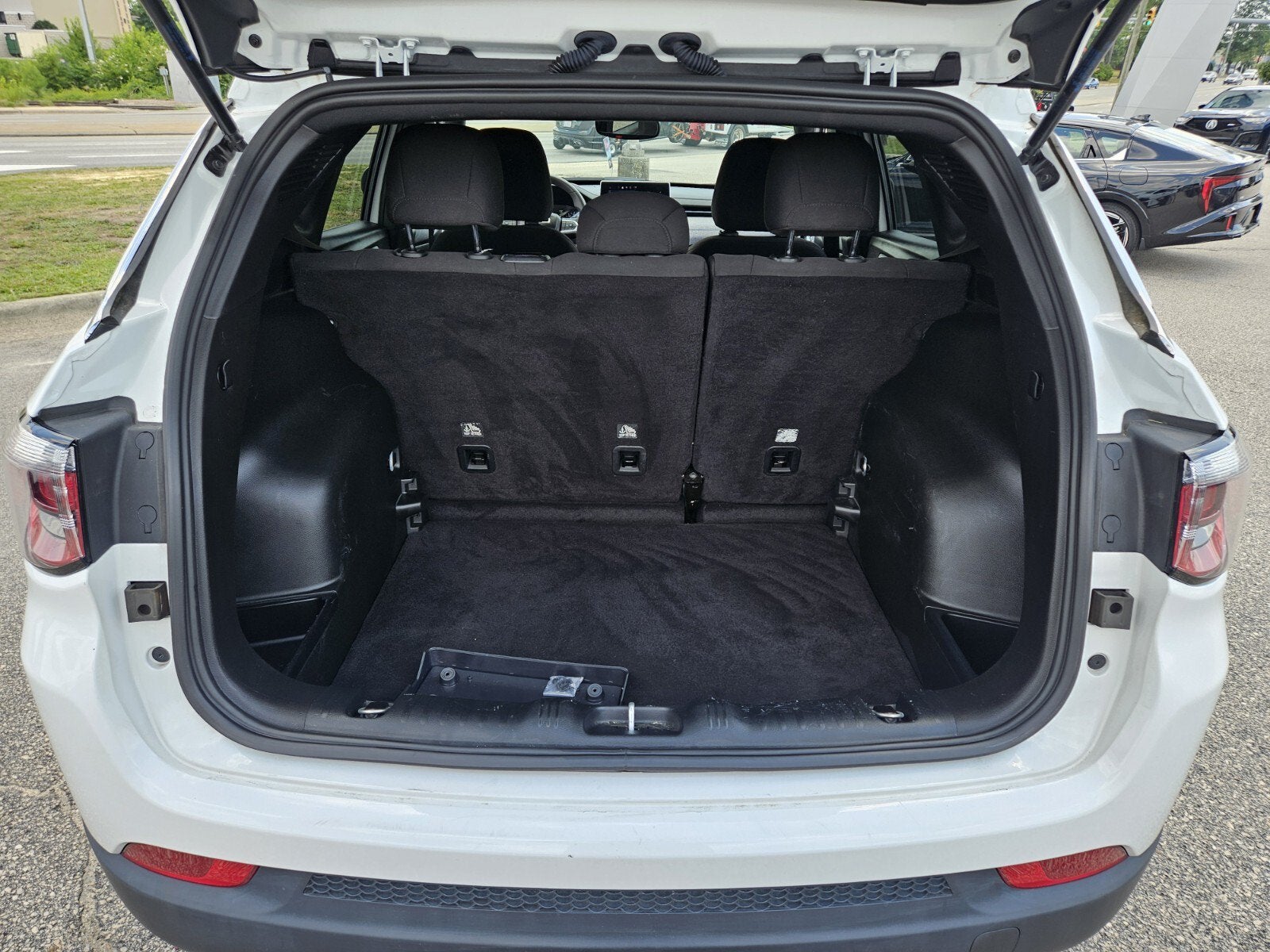 2024 Jeep Compass Sport