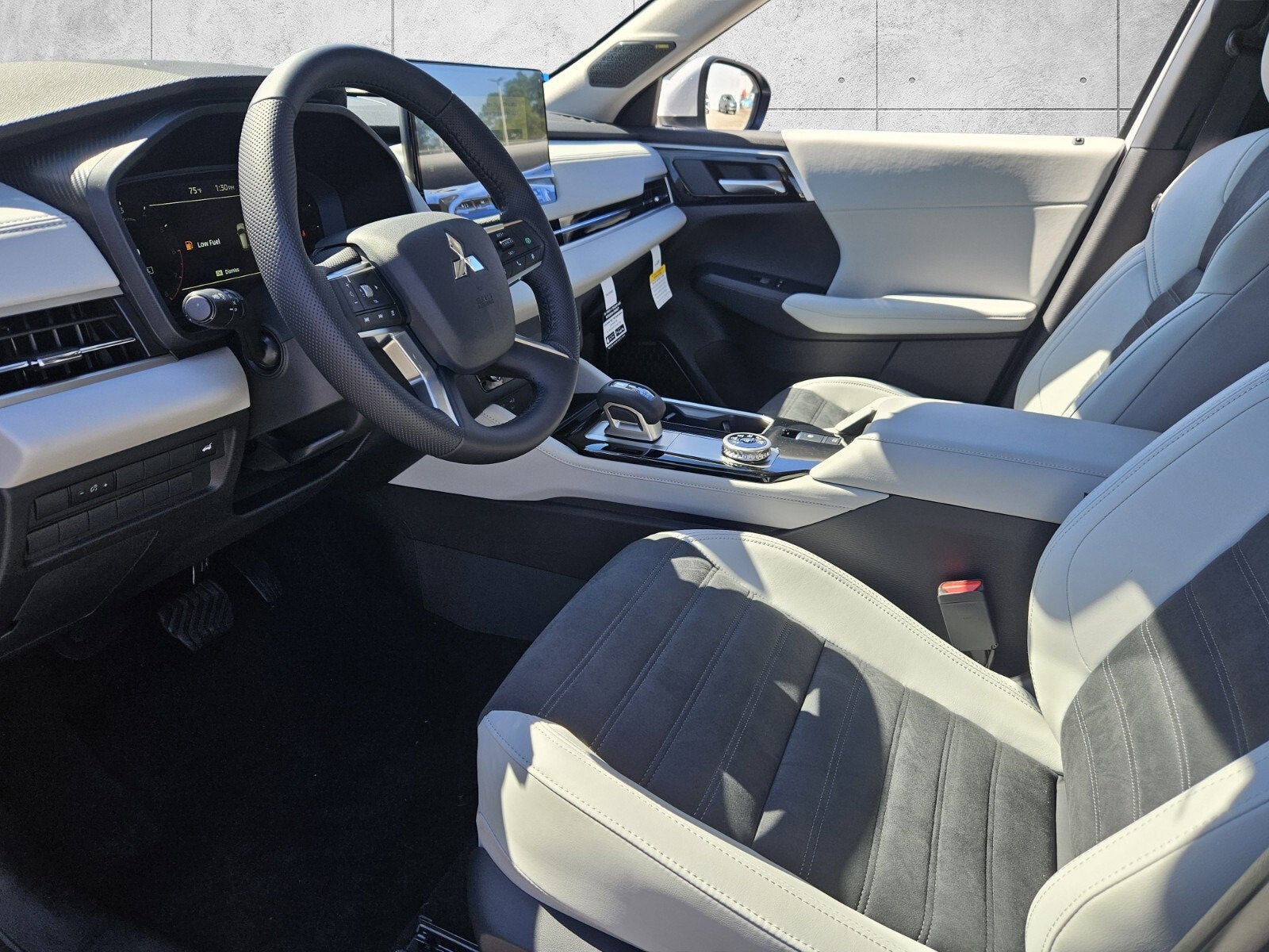 2025 Mitsubishi Outlander Sport Base