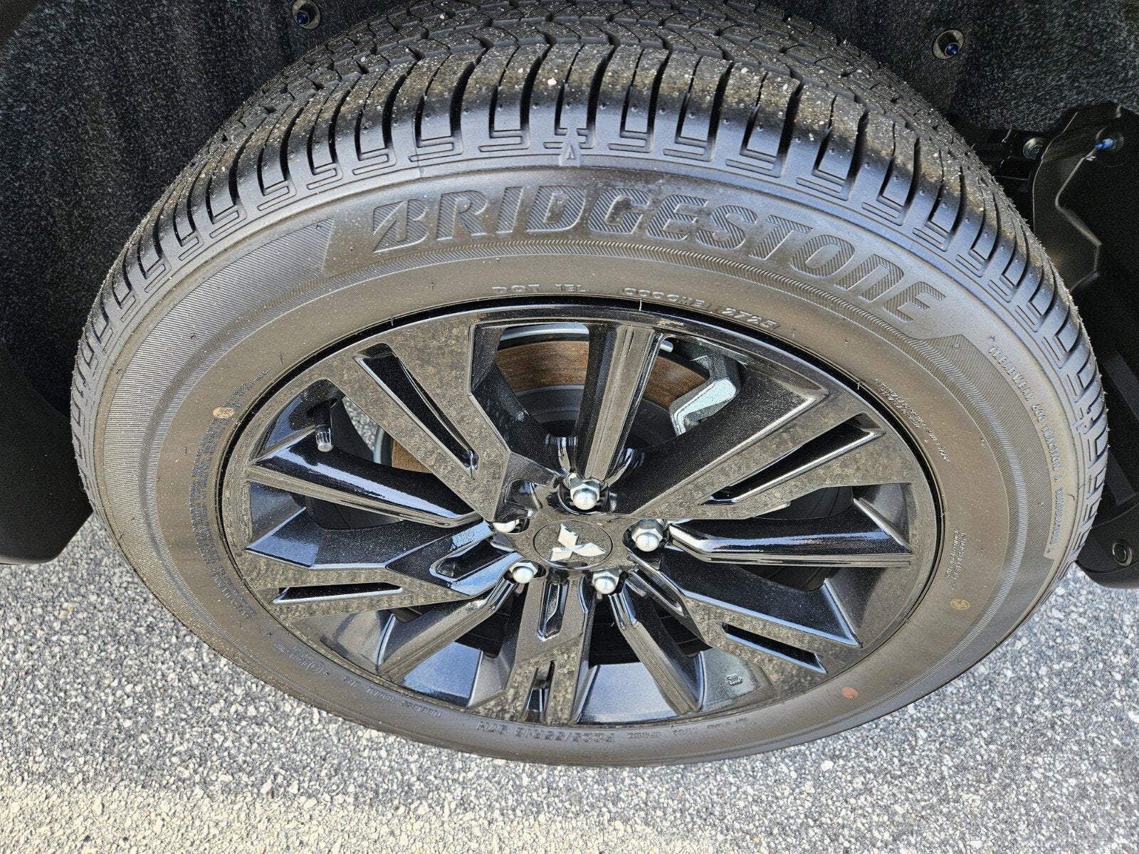 2026 Mitsubishi Eclipse Cross Base