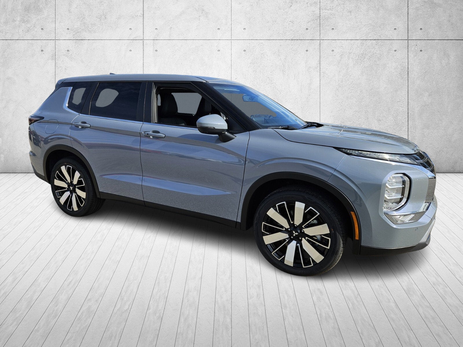 2026 Mitsubishi Outlander Base