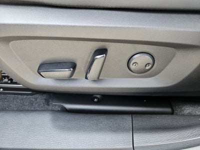 2026 Mitsubishi Outlander Base