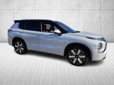 2026 Mitsubishi Outlander SEL