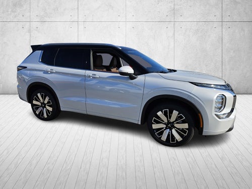 2026 Mitsubishi Outlander SEL