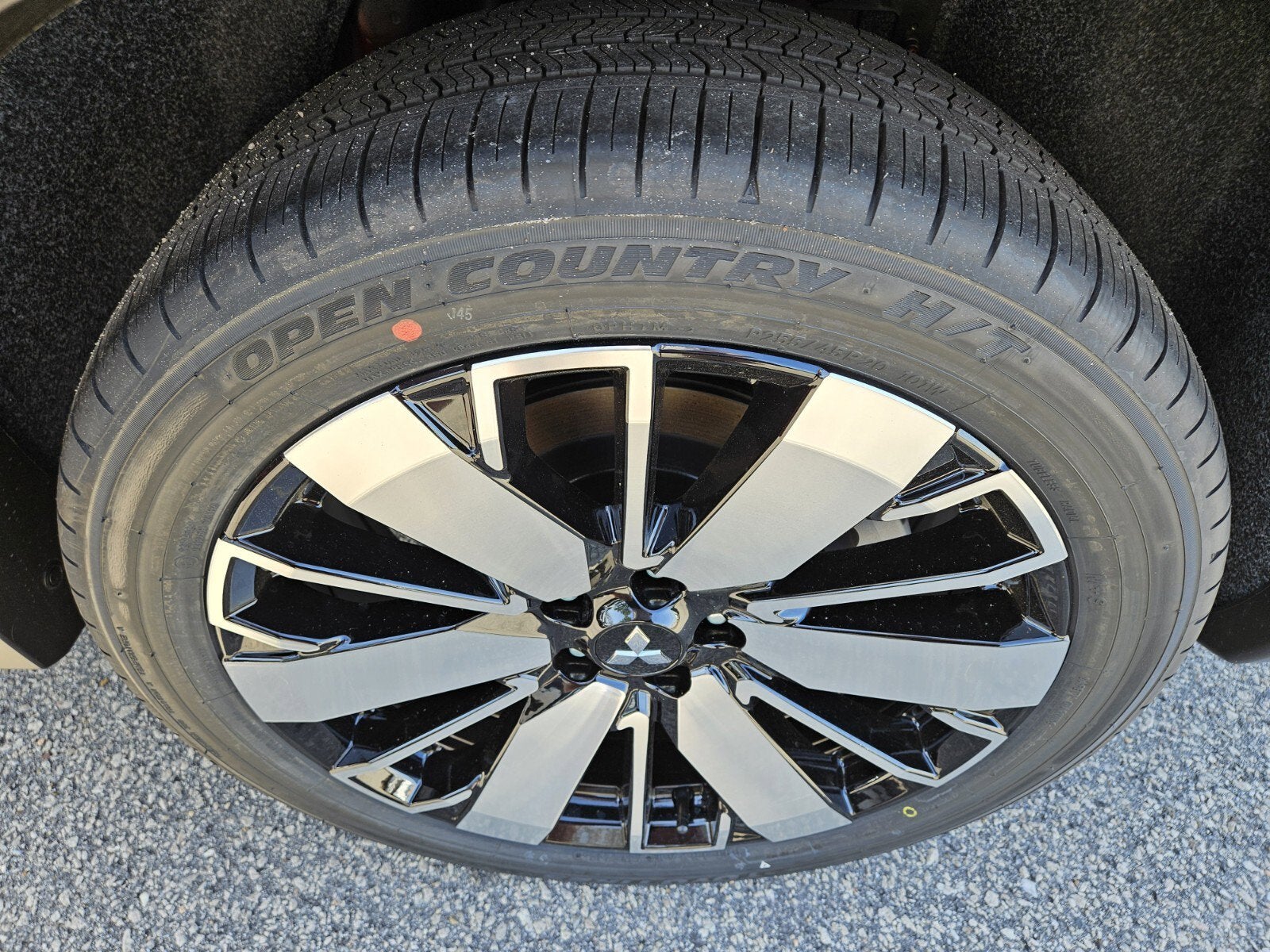 2026 Mitsubishi Outlander SEL