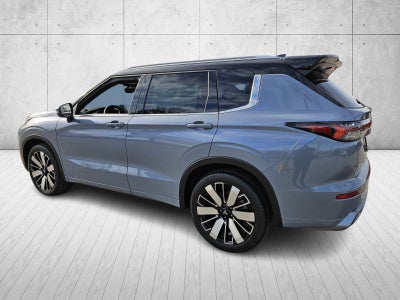 2026 Mitsubishi Outlander SEL