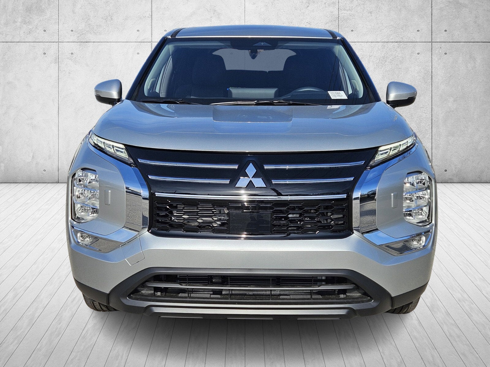 2026 Mitsubishi Outlander ES