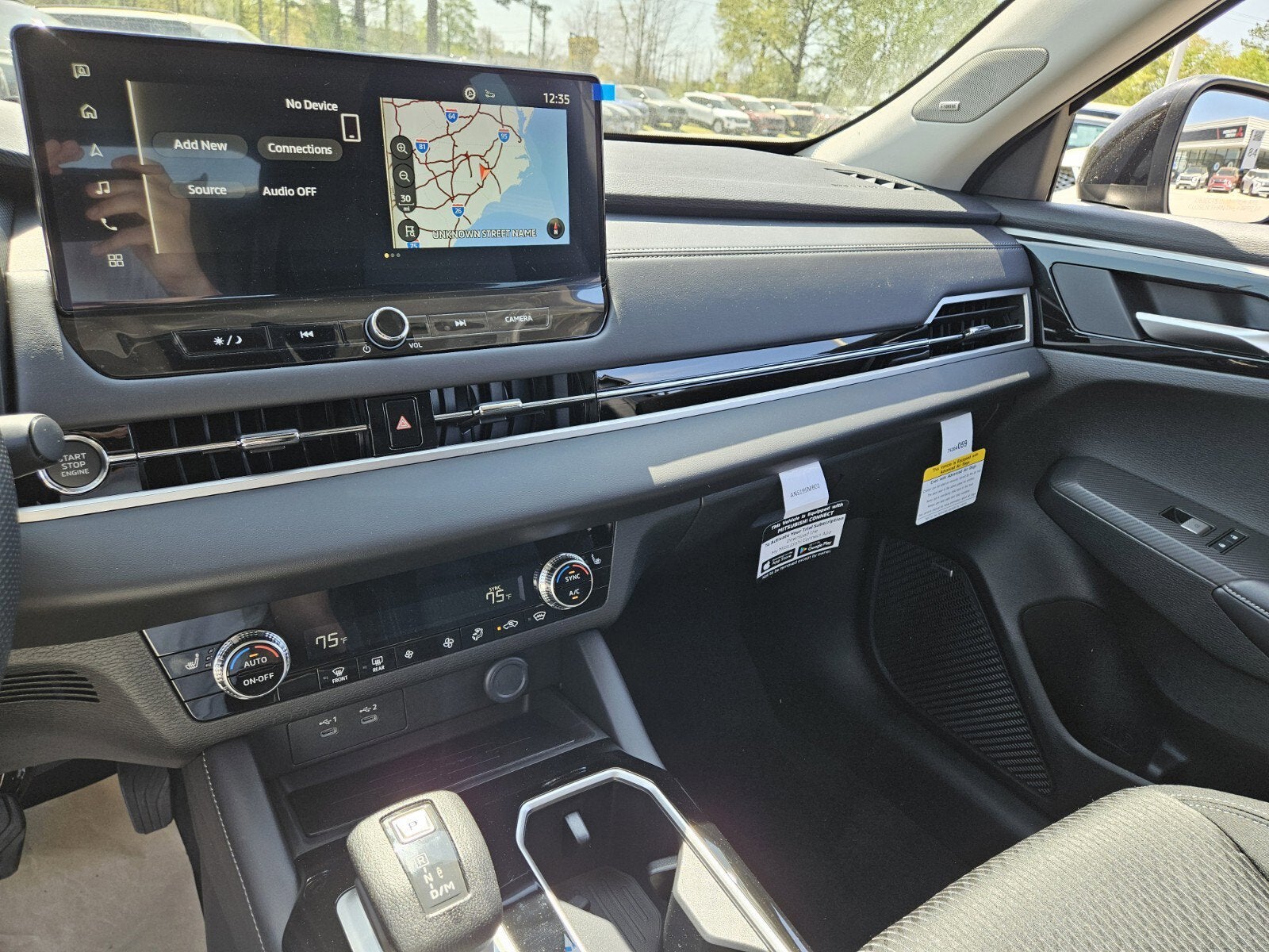 2026 Mitsubishi Outlander ES