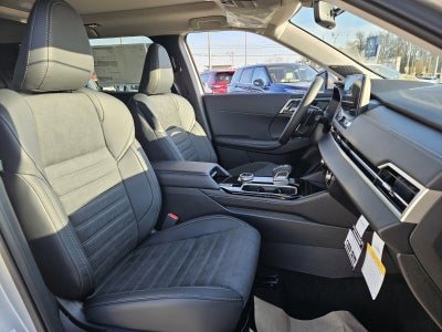 2026 Mitsubishi Outlander Base