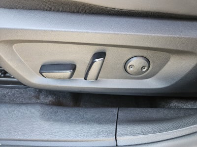 2026 Mitsubishi Outlander Base