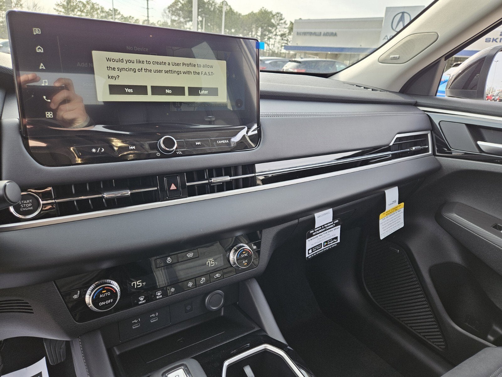 2026 Mitsubishi Outlander Base