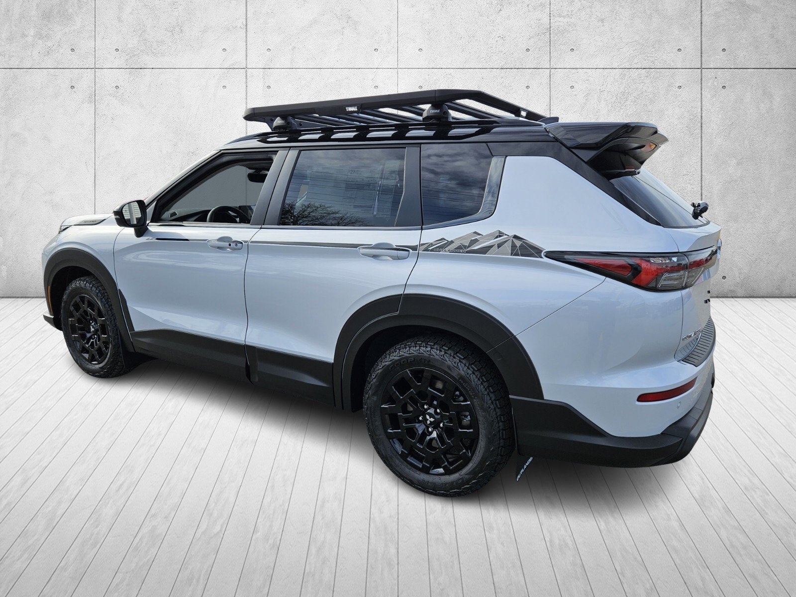 2026 Mitsubishi Outlander Base