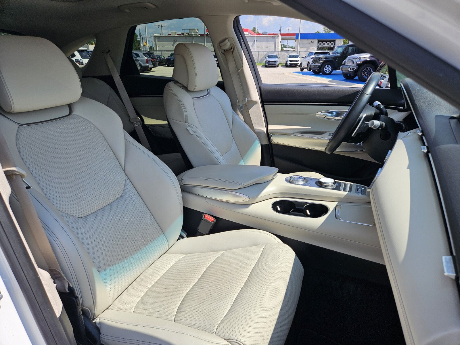 2023 Genesis GV70 2.5T