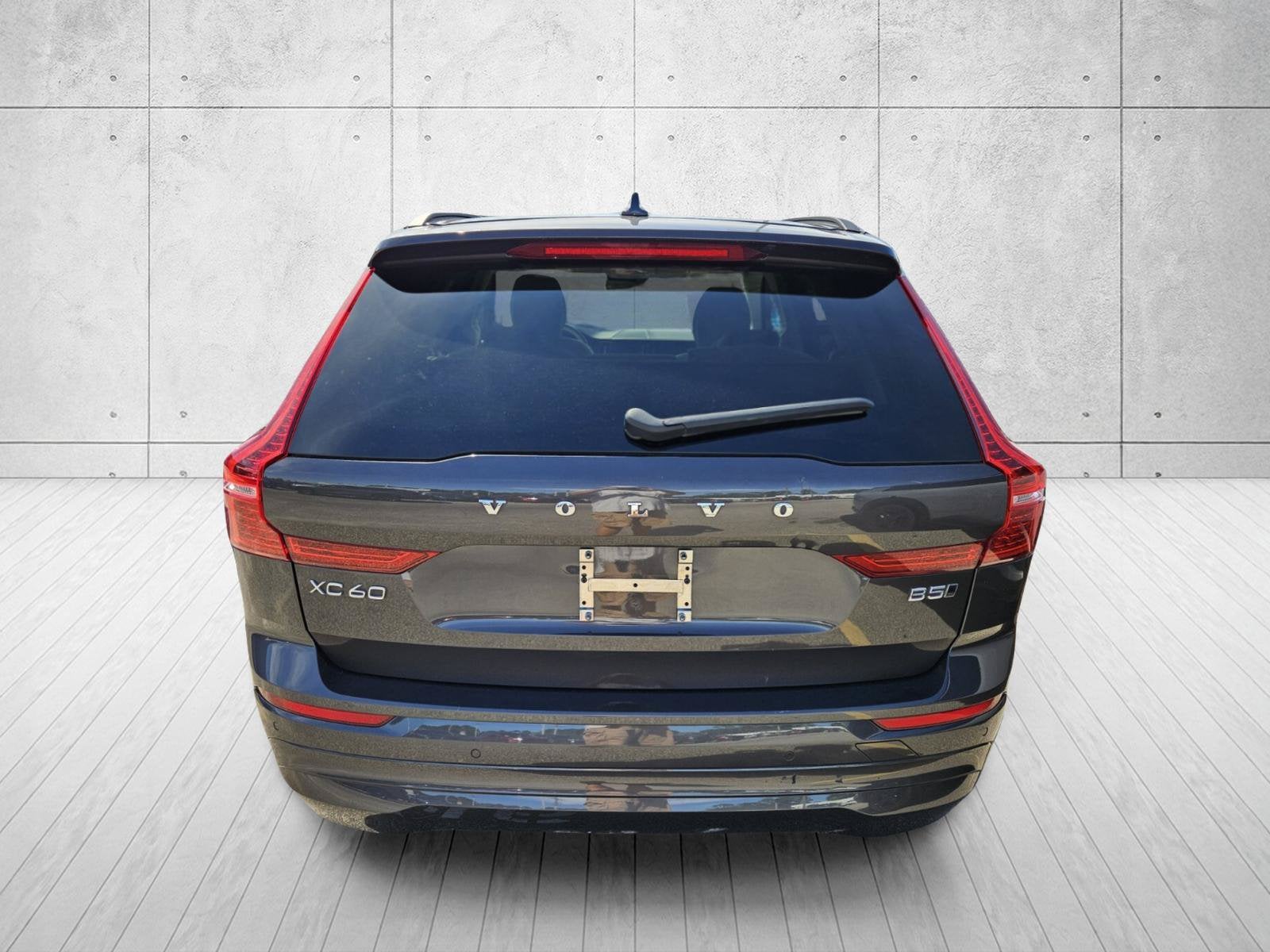 2022 Volvo XC60 Momentum