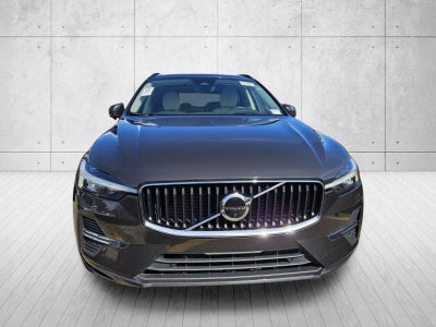 2022 Volvo XC60 Momentum