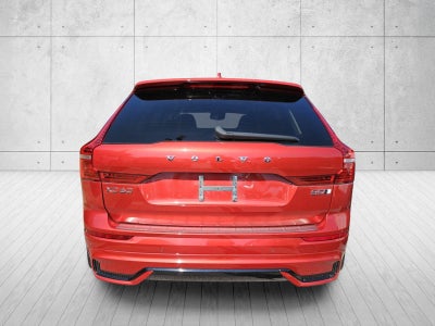 2023 Volvo XC60 Plus Dark Theme