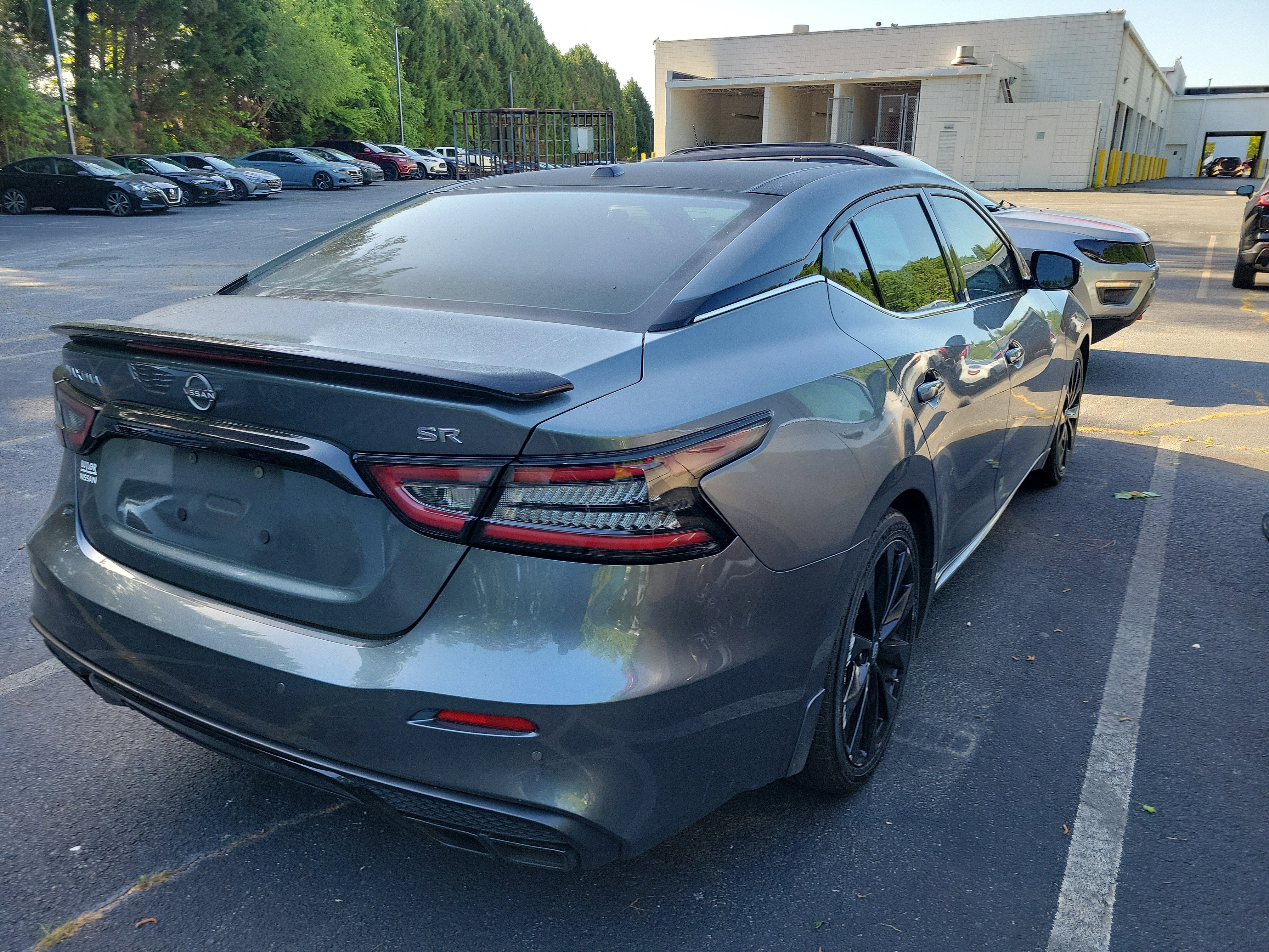 2023 Nissan Maxima SR