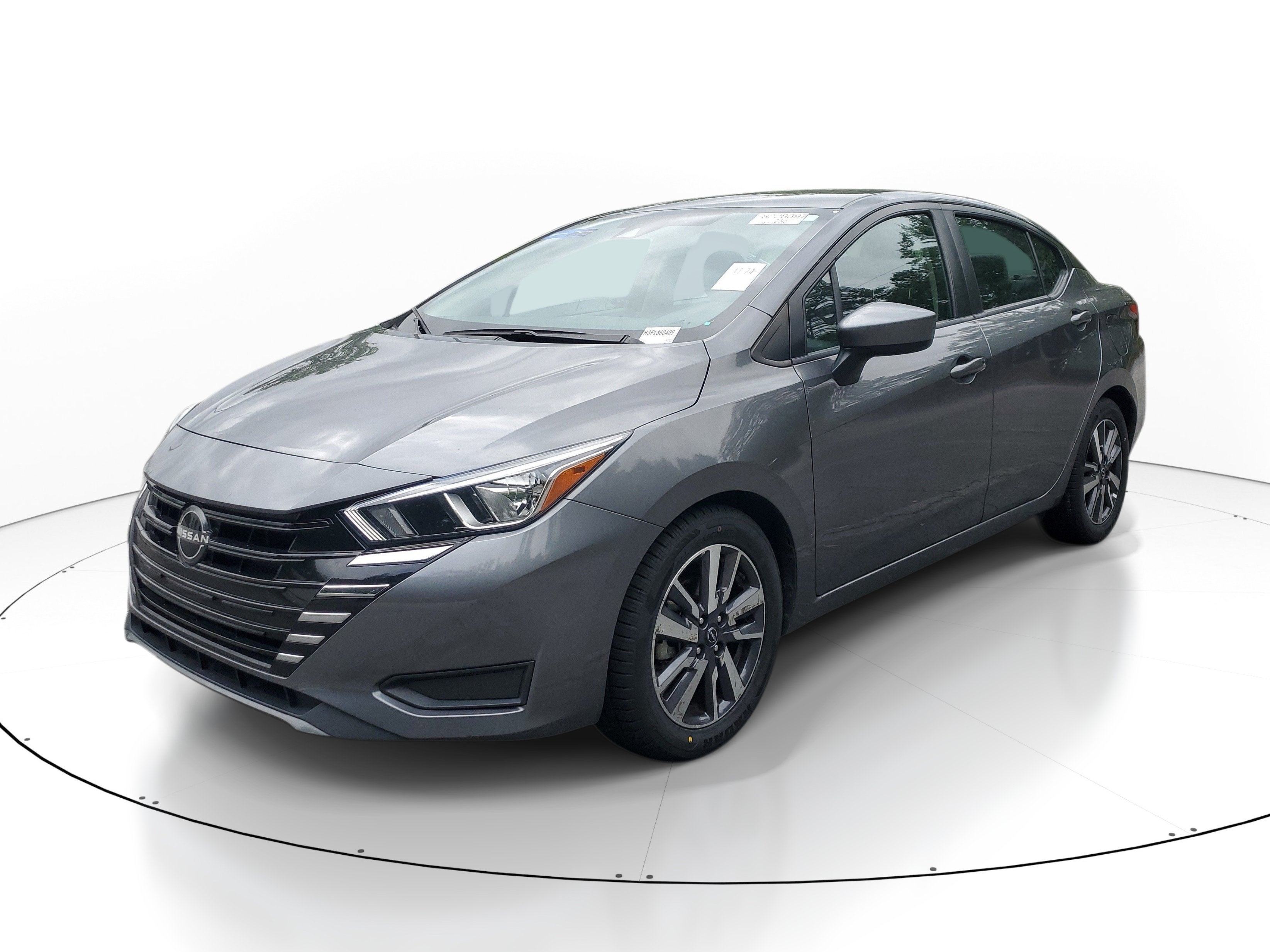 2023 Nissan Versa SV
