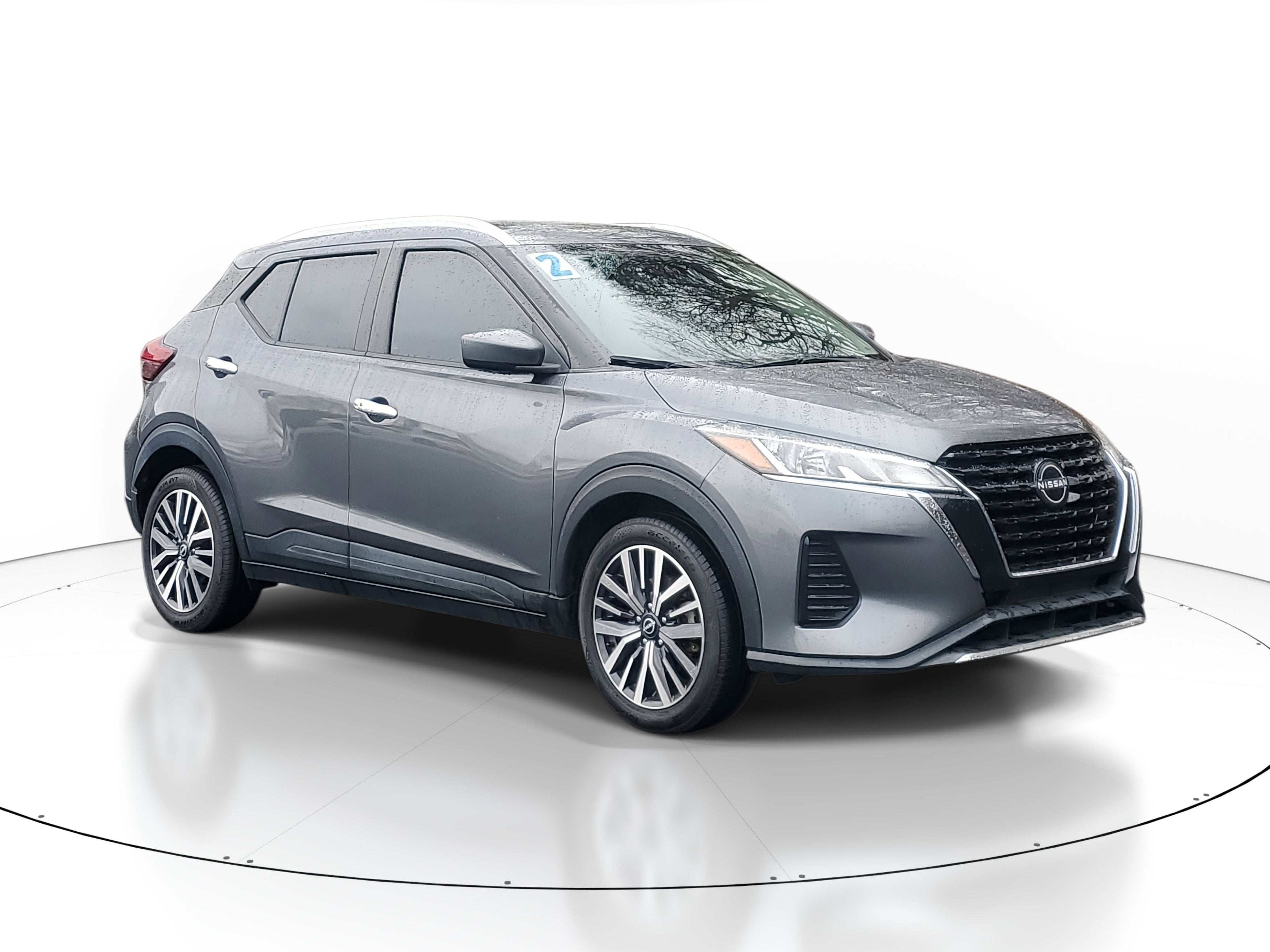 2022 Nissan Kicks SV